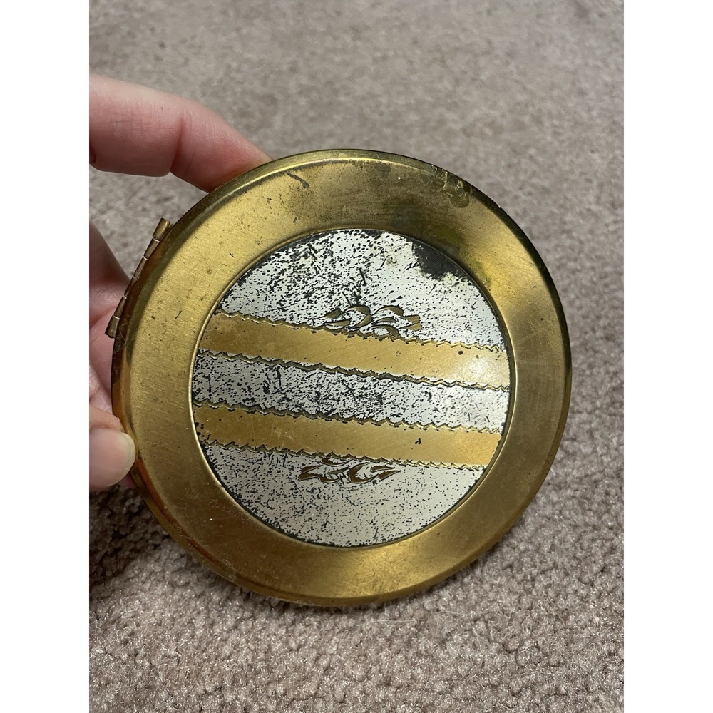 Dorset 5th Avenue 1940's-50's Gold Tone Makeup Compact Mirror vintagw retro y2k
